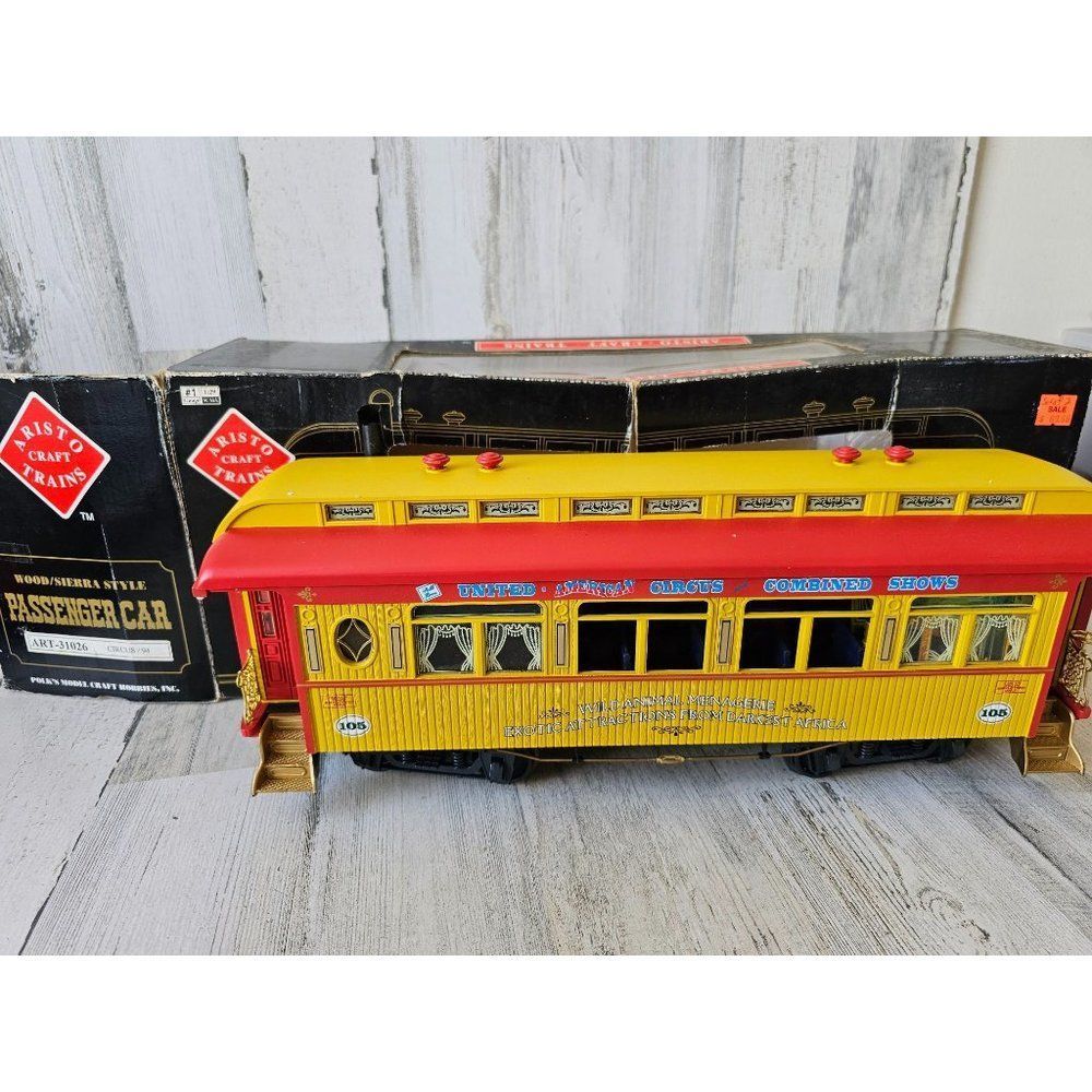 Aristocraft circus‎ 94 United American train passenger car ART-31026